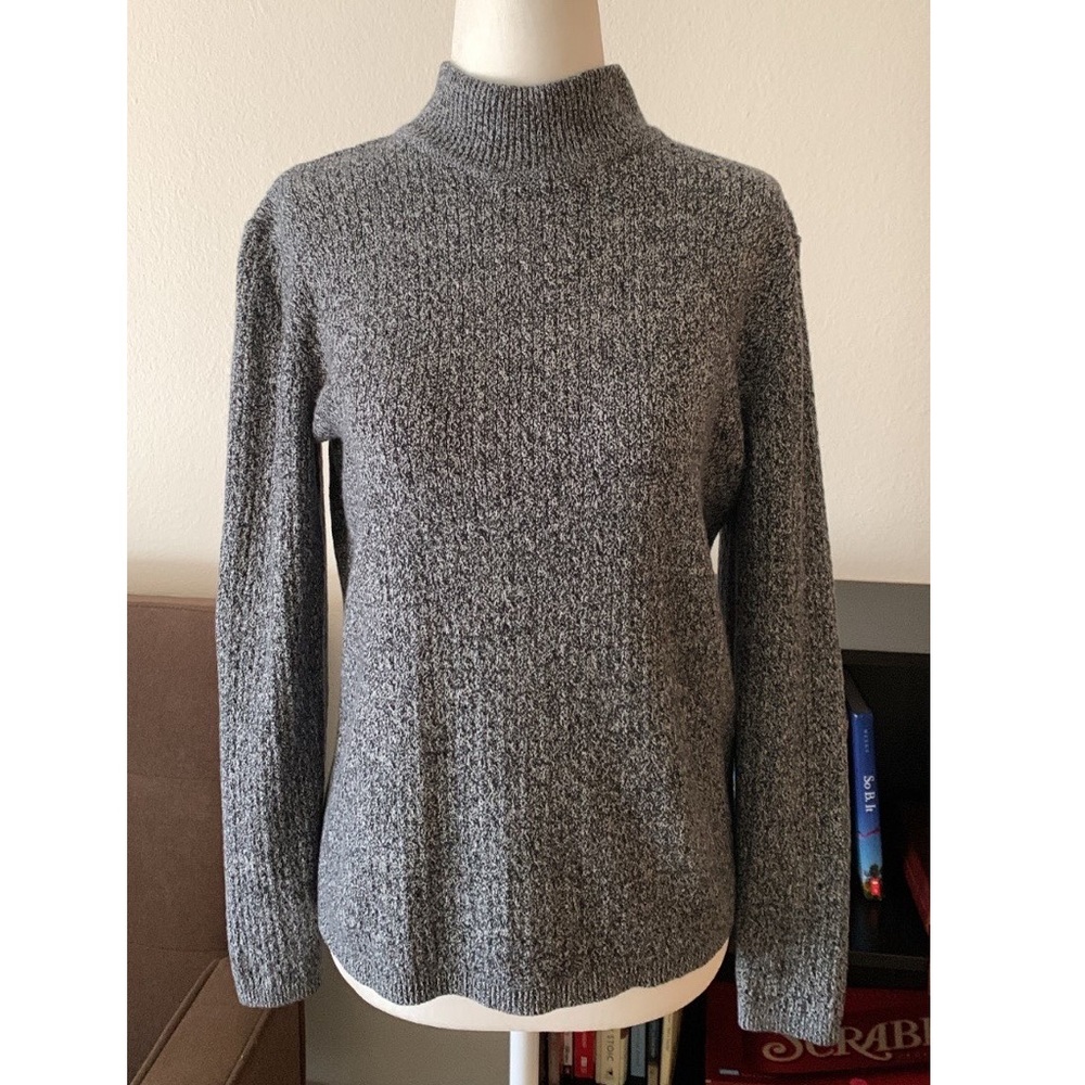 Peppered turtleneck sweater